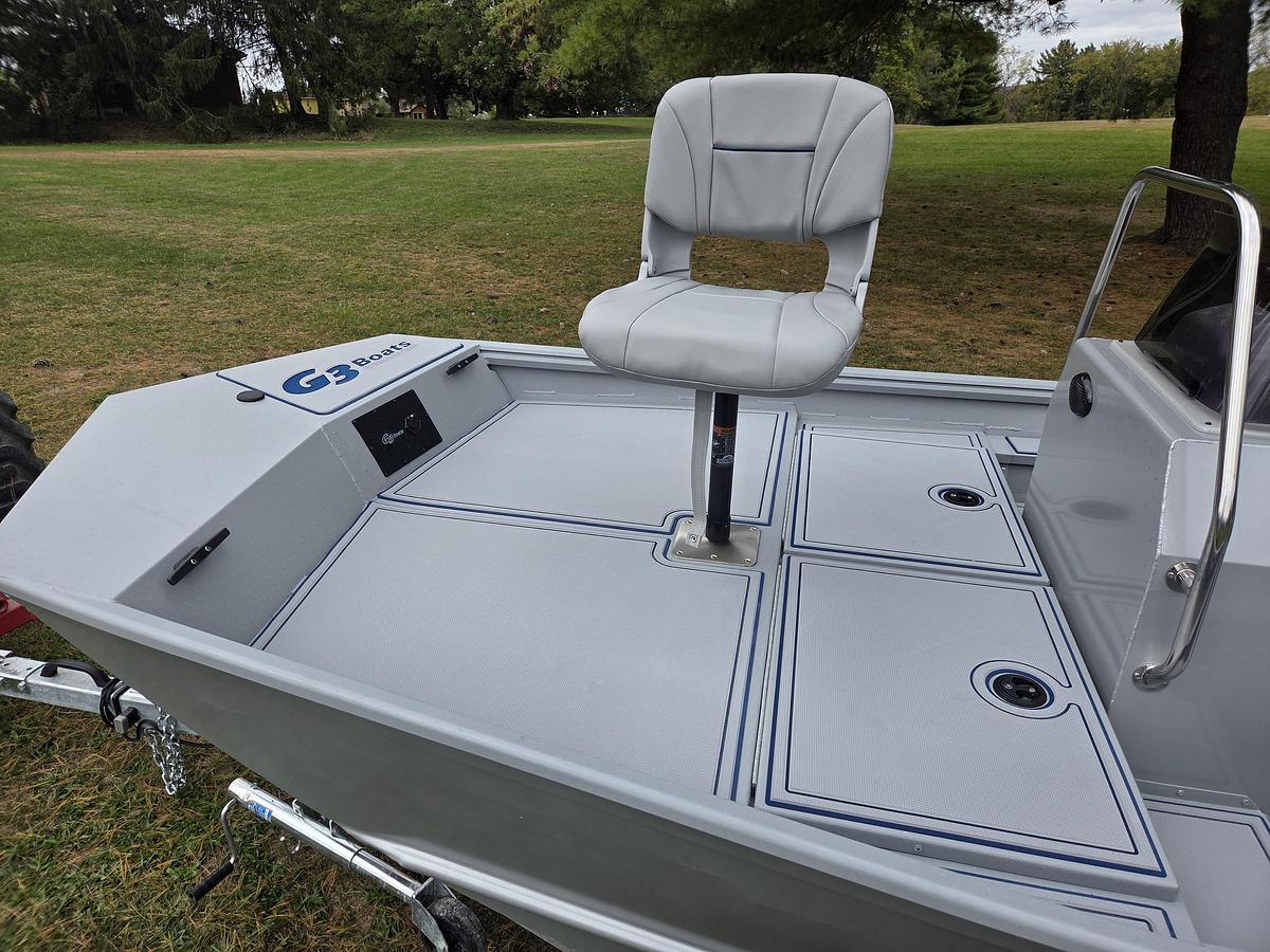 2026 G3 18CCJ DLX Sea Dek