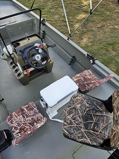 Used 2012 Bass Tracker 18CC