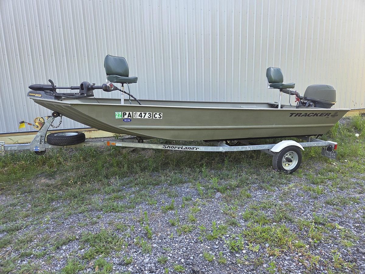Used 2005 Bass Tracker 1754AWL
