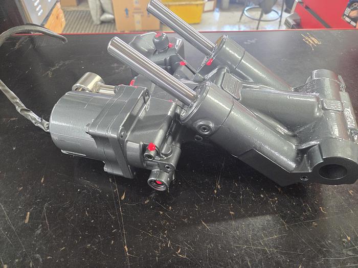 Refurbished Yamaha F115 68V-43800-13-00 Power Trim and Tilt Assembly