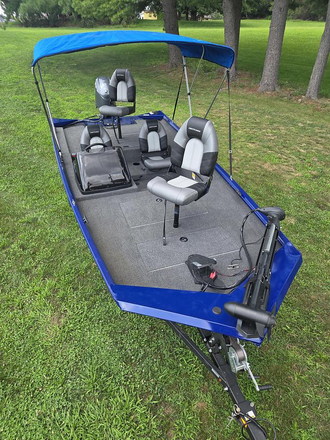 Used 2021 Crestliner 1700 Ridge