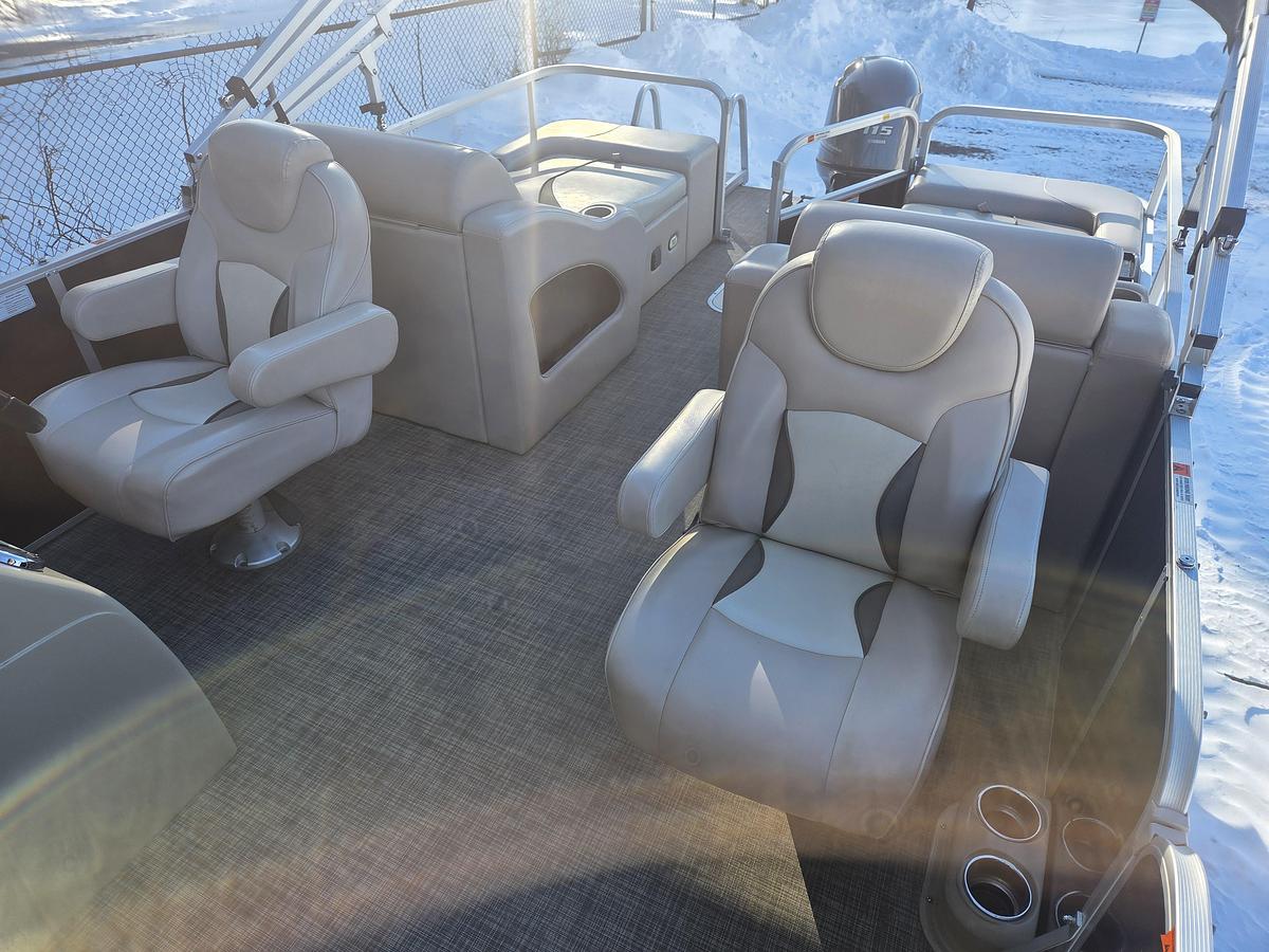 Used 2017 G3 Suncatcher V322SS Pontoon