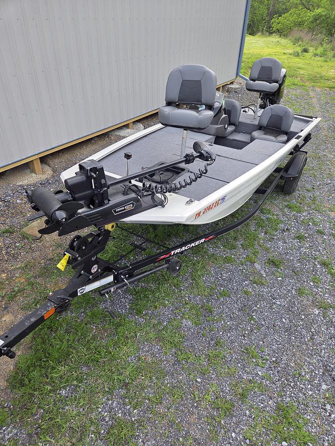 Used 2023 Bass Tracker Pro 170