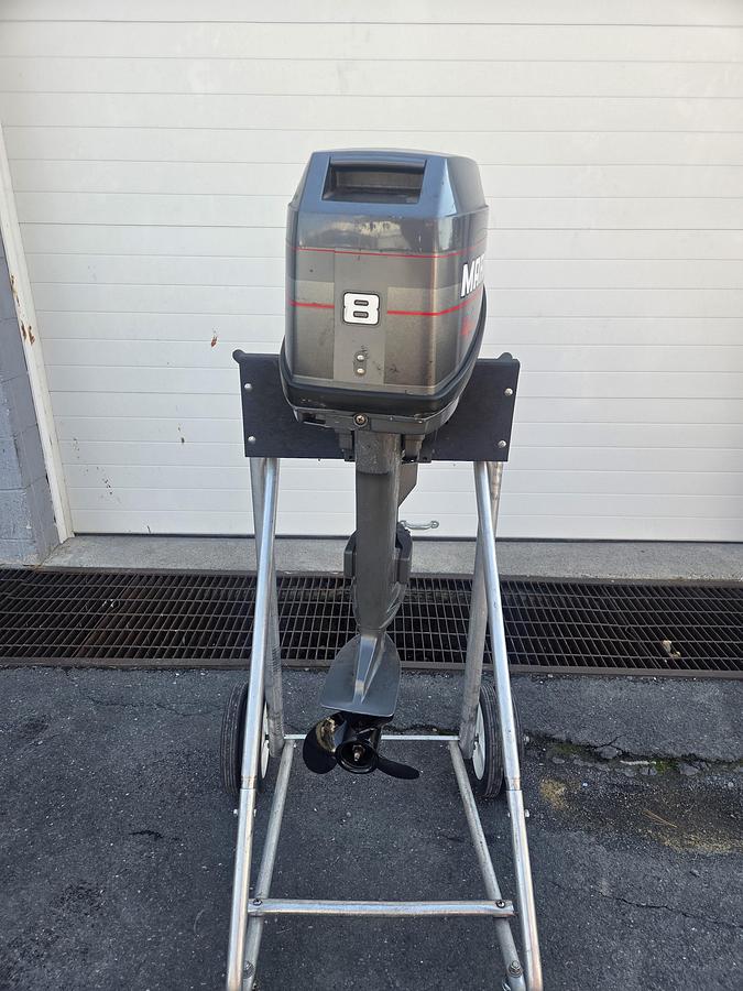 Used 1993 Mariner 8M