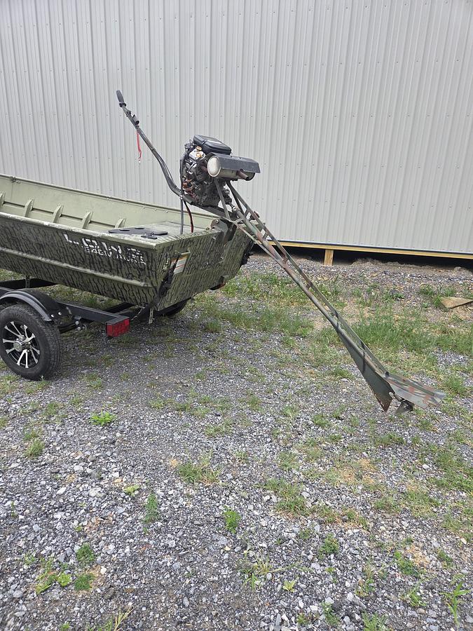 Used 2023 Lowe 1648M Aura