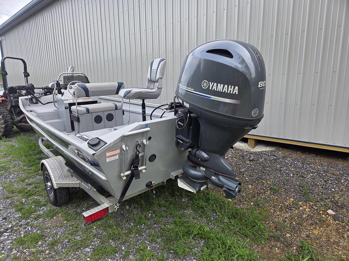Used 2023 G3 18CCJ DLX, Sea Dek