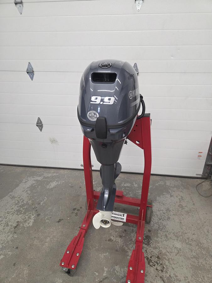 Used Yamaha F9.9SMHB