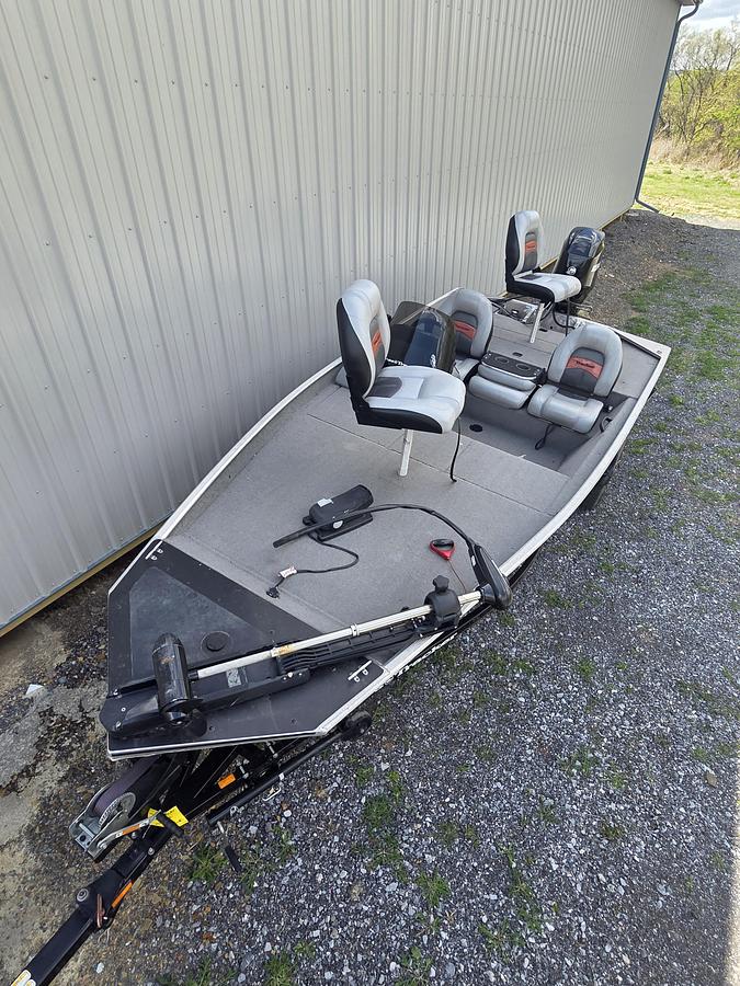Used 2008 Bass Tracker Pro Team 170TX