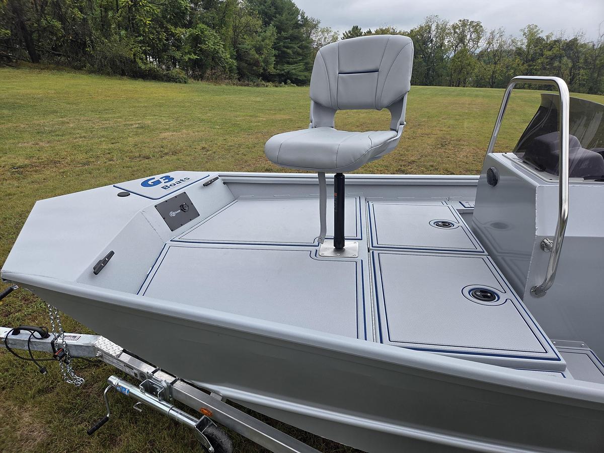 2026 G3 17CCJ DLX Sea Dek