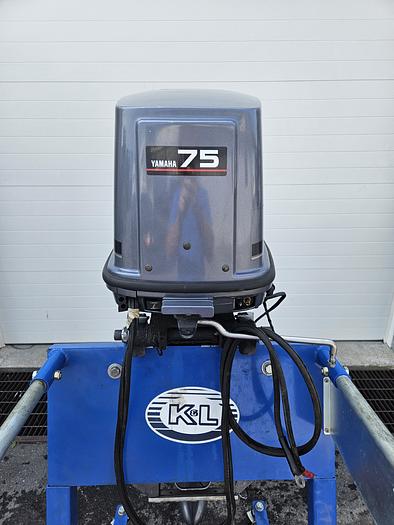 Used 1996 Yamaha C75