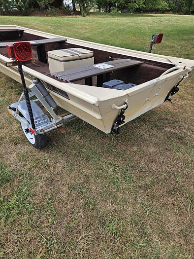 Used 1985 Grumman 1542