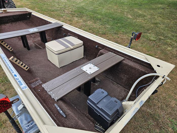 Used 1985 Grumman 1542