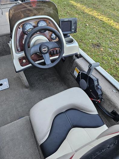 Used 2003 Bass Tracker Pro Team 165