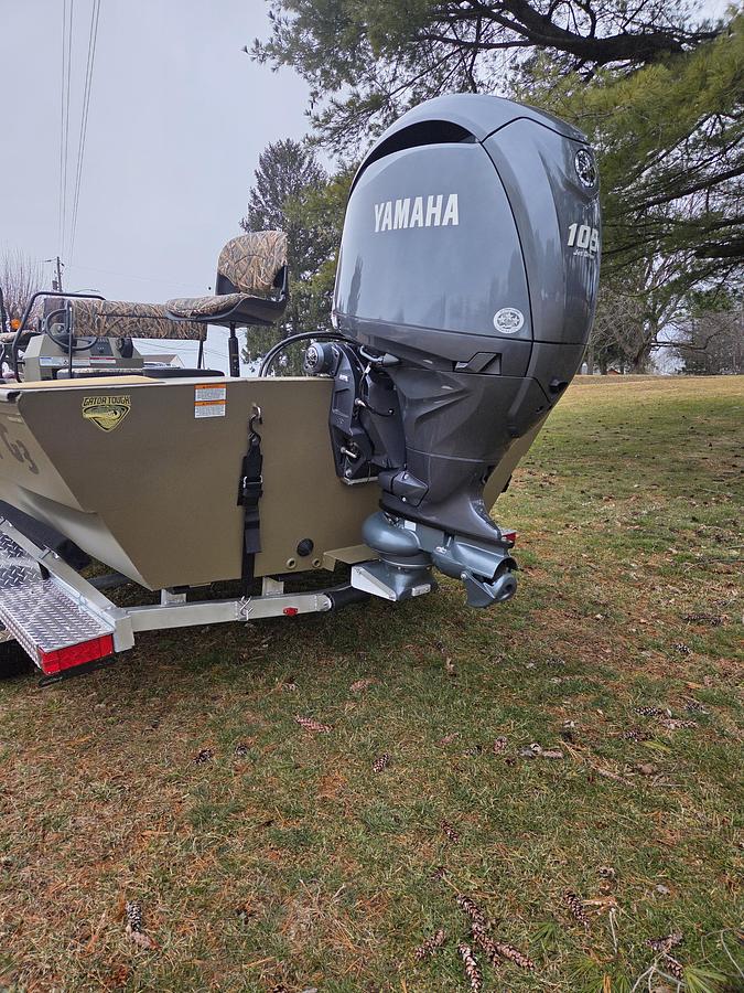 2026 G3 20CCJ Desert Brown, Sea Dek