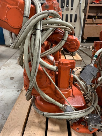 Used ABB IRB 140 6 AXIS CNC ROBOT WITH S4C CONTROLLER
