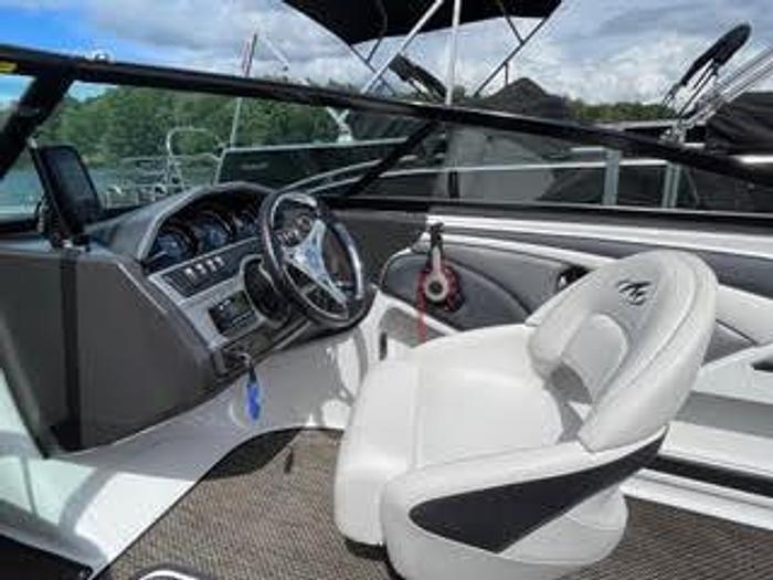 Used Brokerage 2017 Monterey 197 BR Blackfin