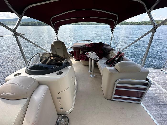 Used 2012 Godfrey 2086