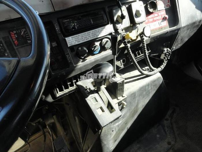 Used 1999 INTERNATIONAL 4700