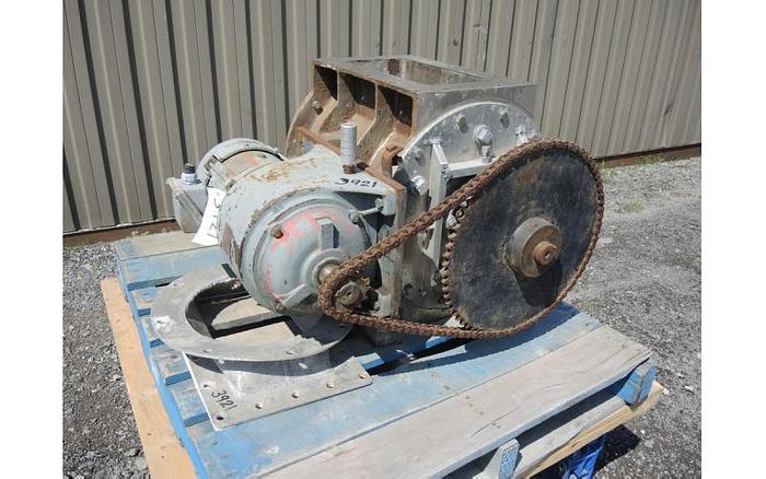 D'occasion USED ROTARY AIR LOCK VALVE, SIZE: 8" X 16", STAINLESS STEEL