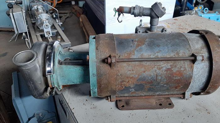 Used Pump, Centrif., 0.75 HP, S/st, 1.5" X 1.5", Sanitary #S738072