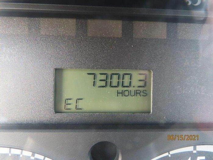 Used 2006 National 1400 Boomtruck