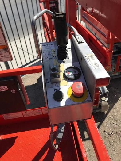 Used 2008 Sky Jack SJIII3219 Scissor Lift