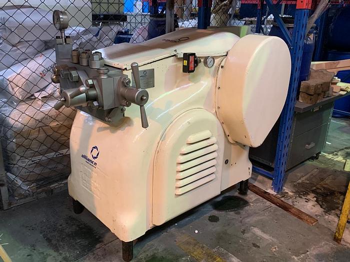 Used APV MANTON GAULIN K12 3BS Homogeniser