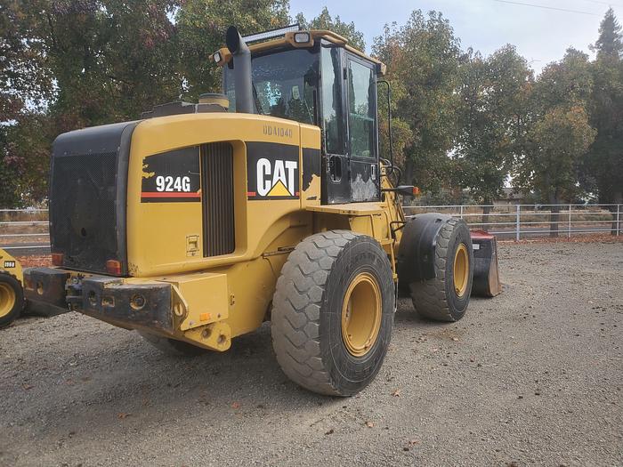 Used 2004 CAT 924G