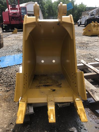 24" Excavator Bucket
