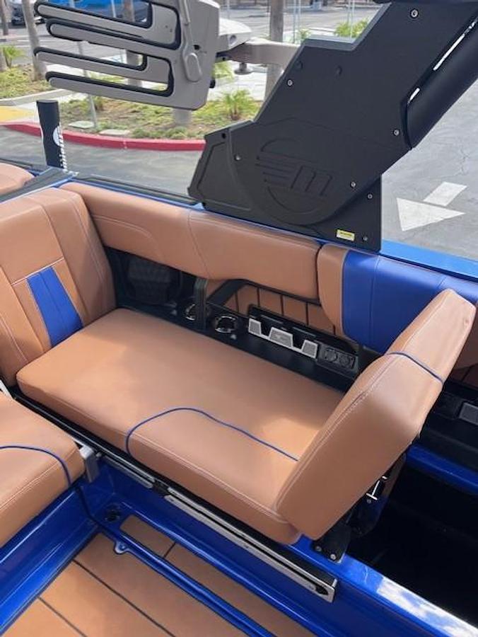 Used 2023 Malibu Boats 23 MXZ