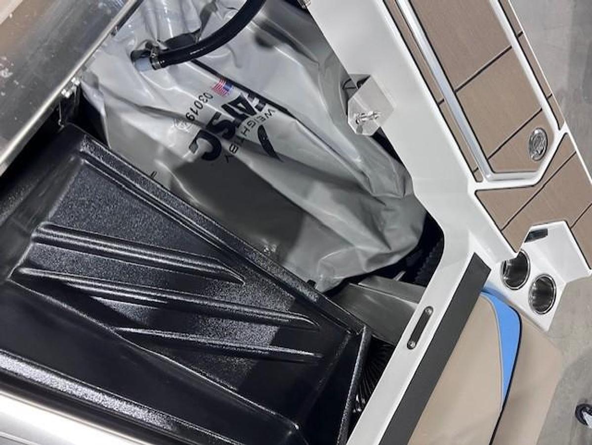 2025 Centurion Fe 23