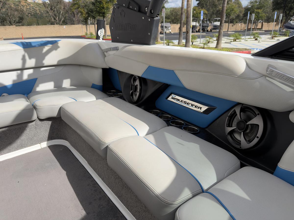 Used 2017 Malibu Boats 22 VLX