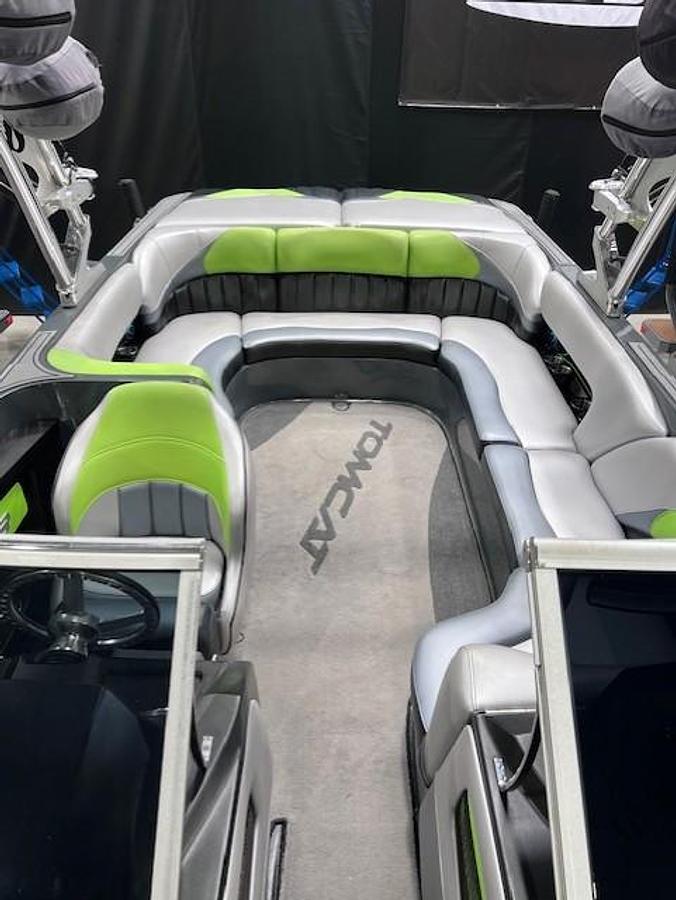 Used 2015 MB Sports F24 Tomcat