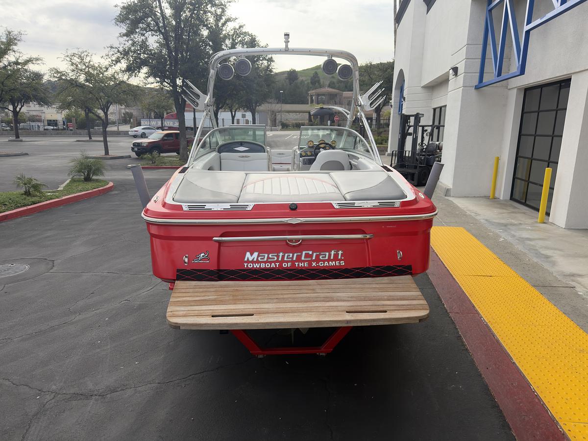 Used 2004 MasterCraft Xstar