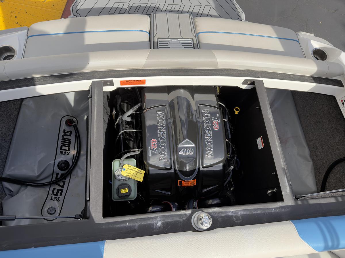 Used 2017 Malibu Boats 22 VLX