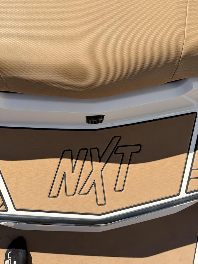 Used 2021 MasterCraft NXT20