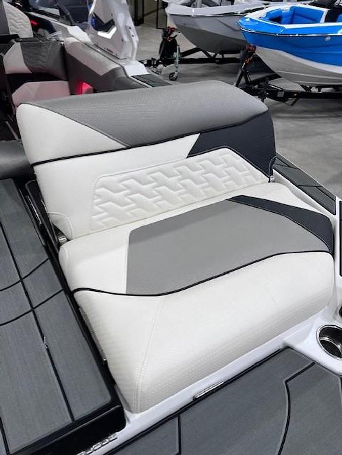 2025 Centurion Ri245