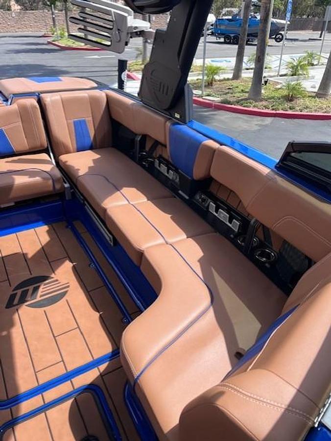 Used 2023 Malibu Boats 23 MXZ