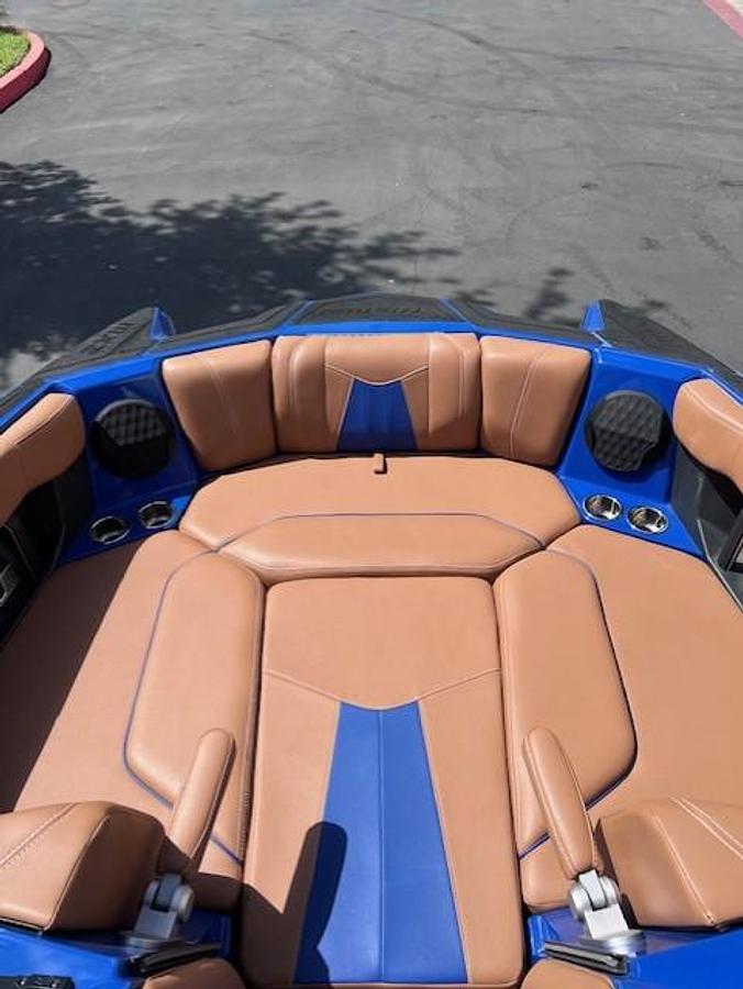 Used 2023 Malibu Boats 23 MXZ