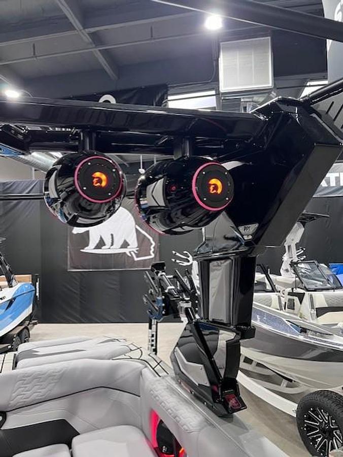 2025 Centurion Ri230