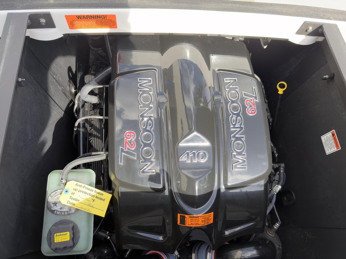 Used 2017 Malibu Boats 22 VLX