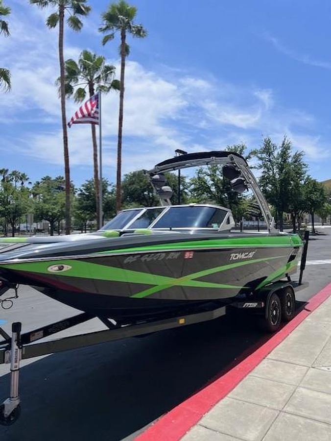 Used 2015 MB Sports F24 Tomcat