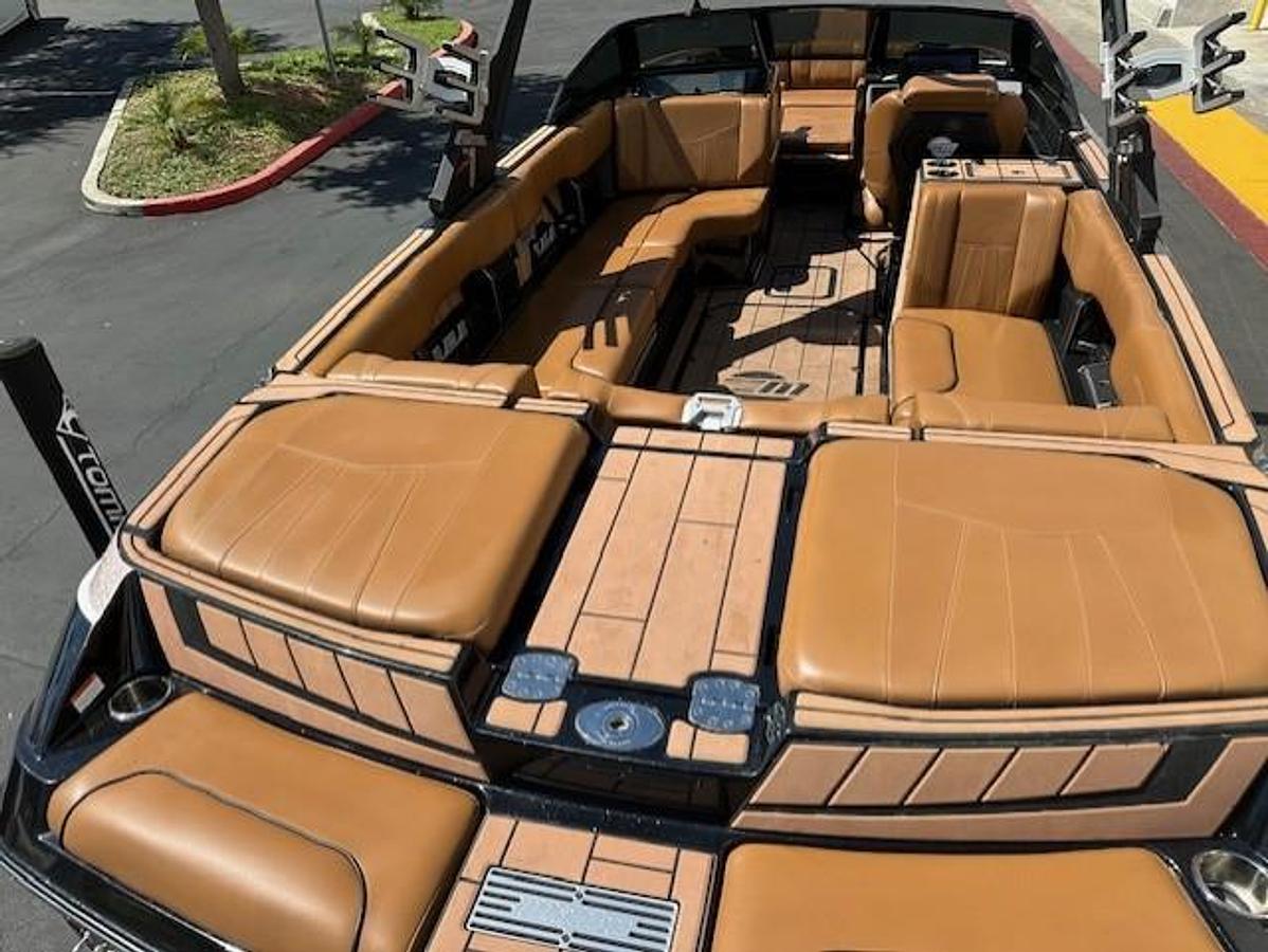 Used 2022 Malibu Boats Wakesetter 24 MXZ