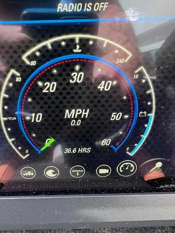 Used 2023 Malibu Boats 23 MXZ