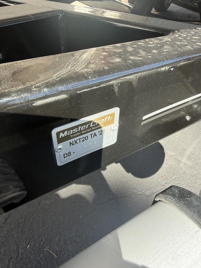 Used 2021 MasterCraft NXT20