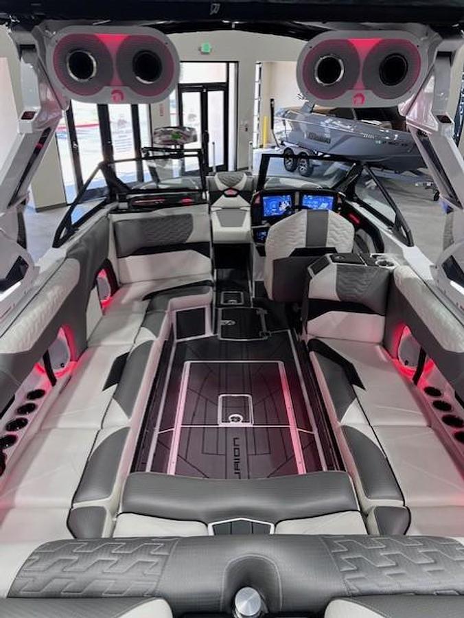 2025 Centurion Ri245