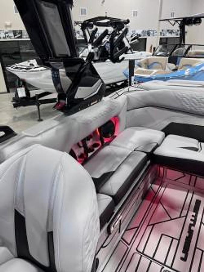 2025 Centurion Ri230