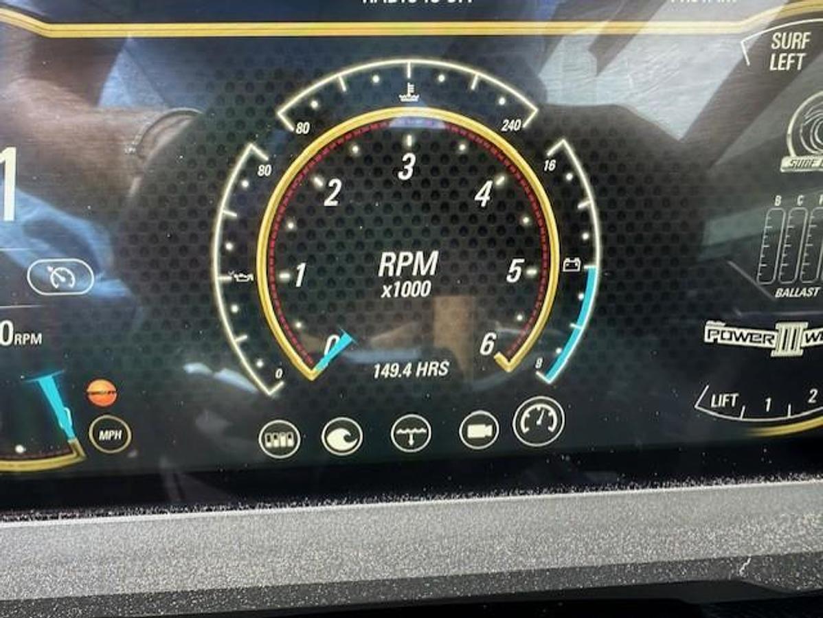 Used 2022 Malibu Boats Wakesetter 24 MXZ