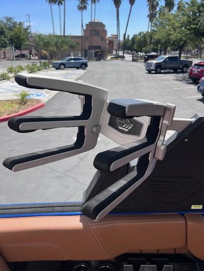 Used 2023 Malibu Boats 23 MXZ