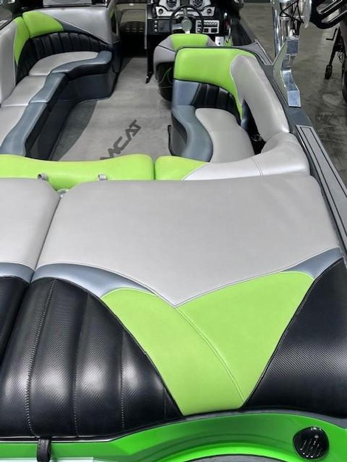 Used 2015 MB Sports F24 Tomcat